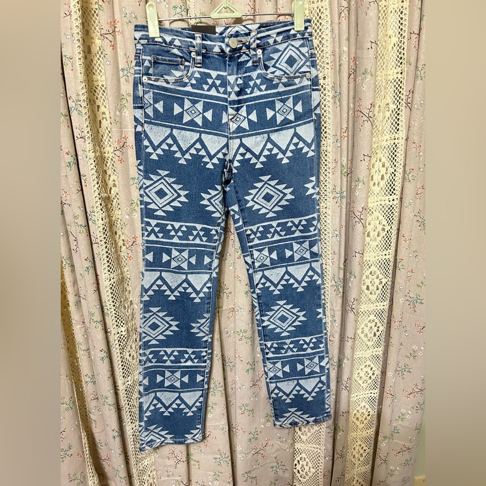 BLANKNYC The Madison Crop New High Rise Geometric Aztec Jeans Size 24
